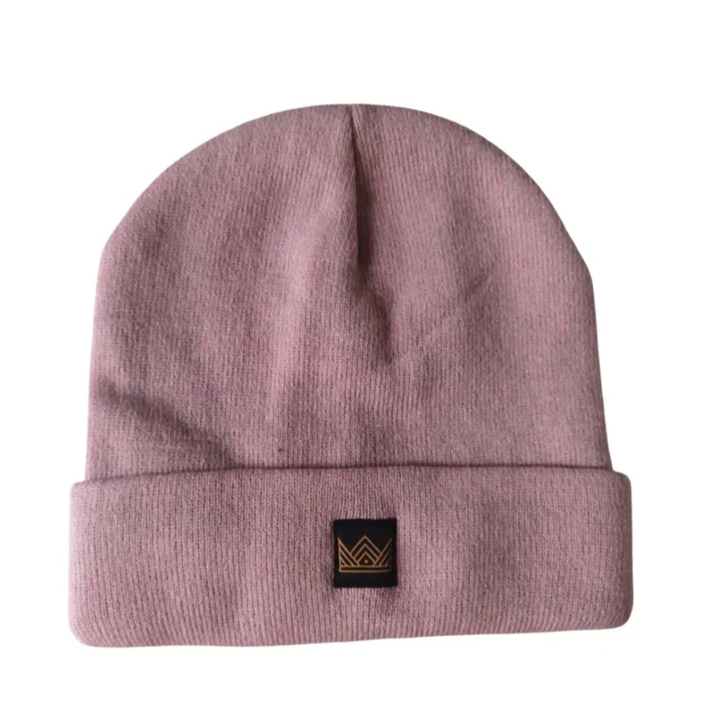Gracie & Roo EMF Blocking Cuff Beanie, 💯 Silver lining.